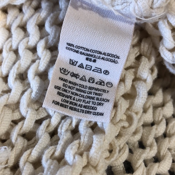 Free People 💯 cotton cropped fringe sweater XS - Picture 4 of 5